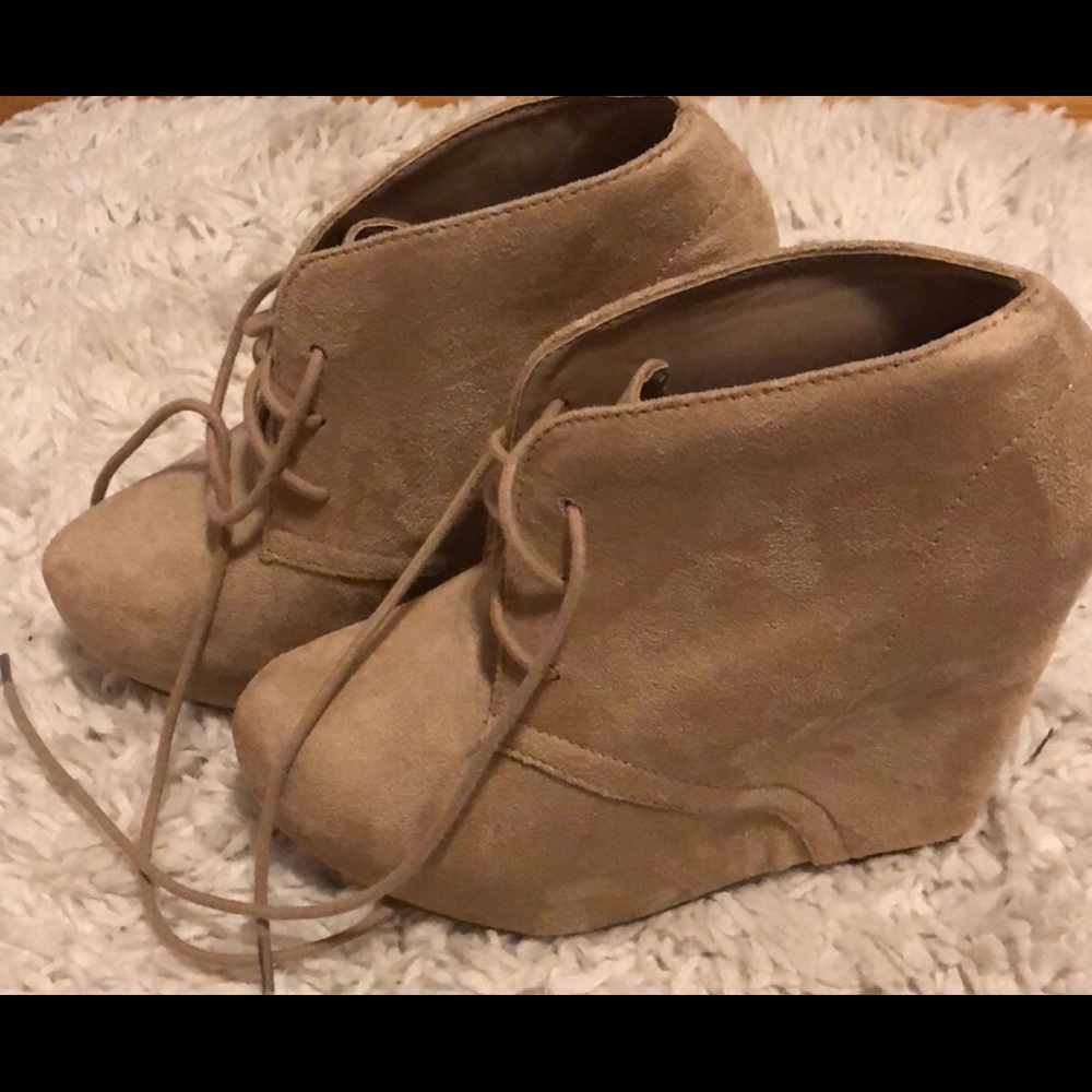 Hidden wedge suede heels